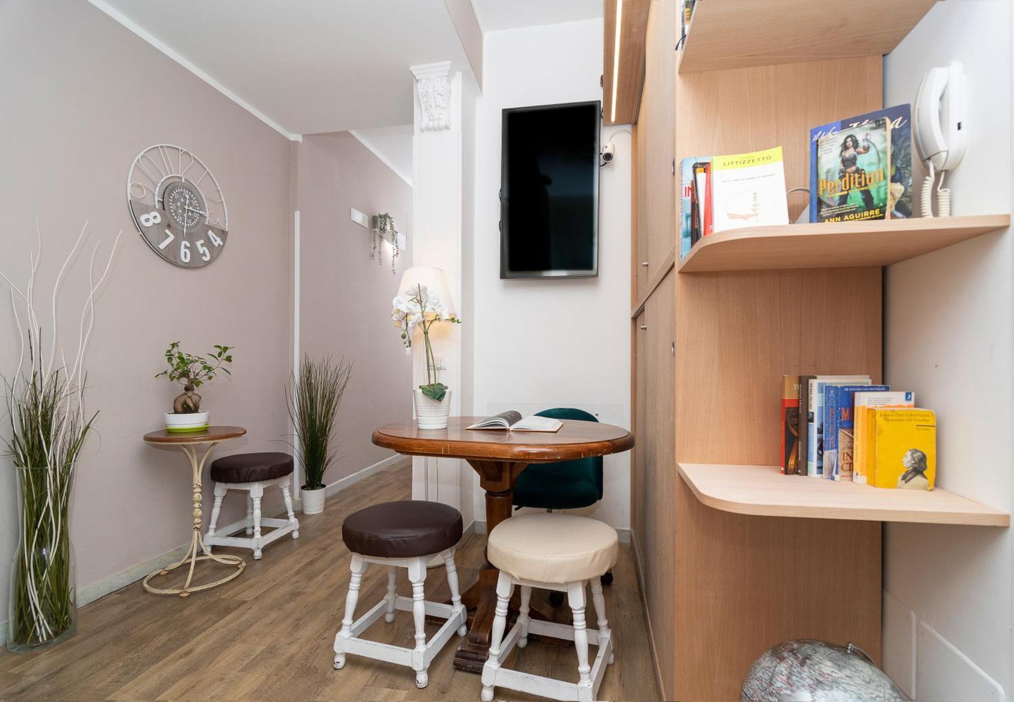 Le Sirene Hostal